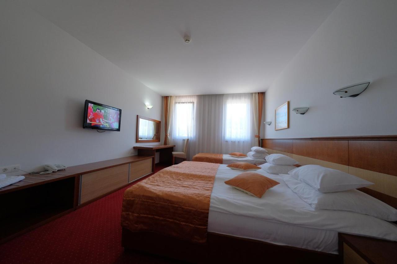 Motel Mujanic Sarajevo Mostarsko Raskrsce Buitenkant foto