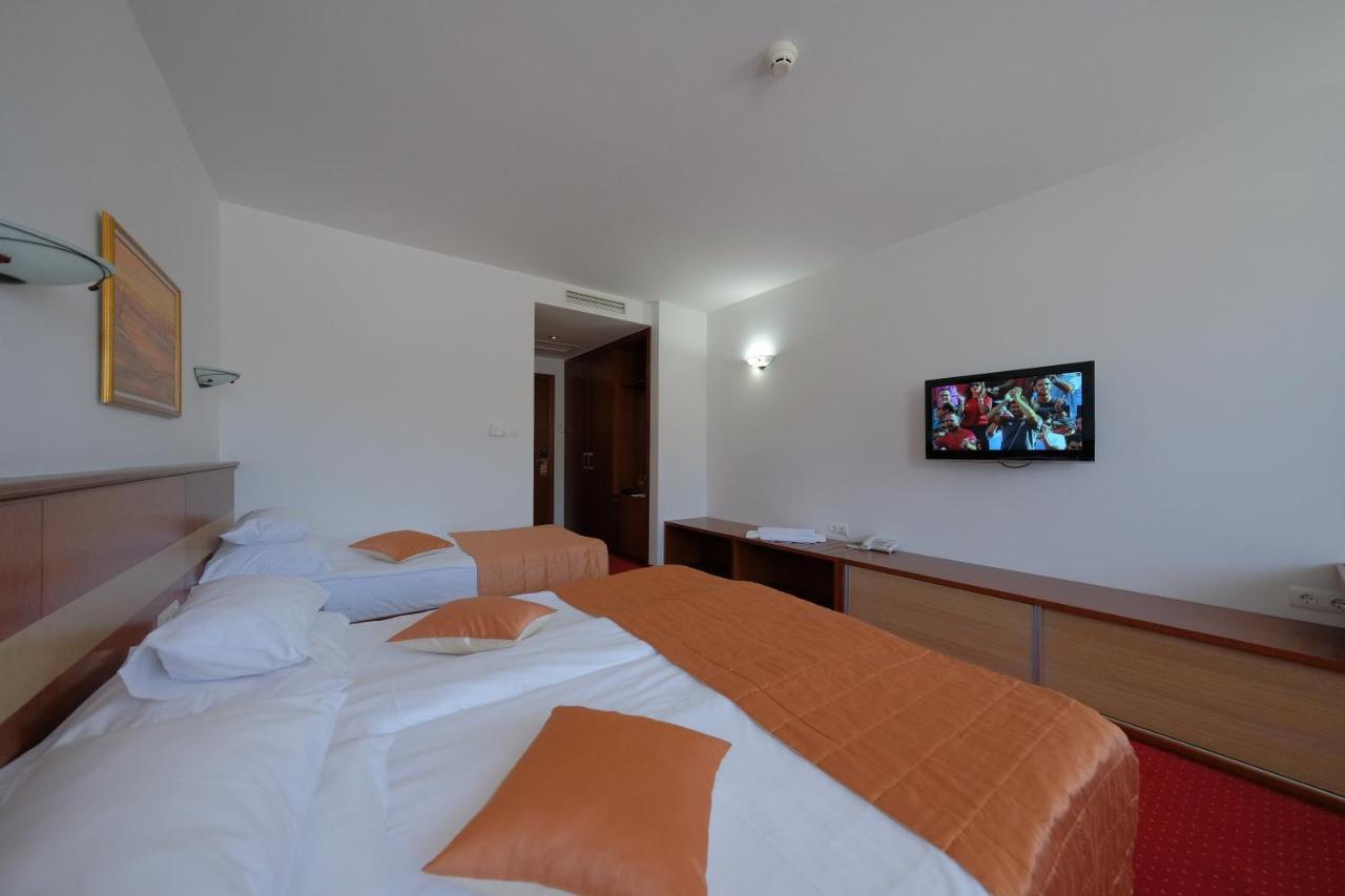 Motel Mujanic Sarajevo Mostarsko Raskrsce Buitenkant foto